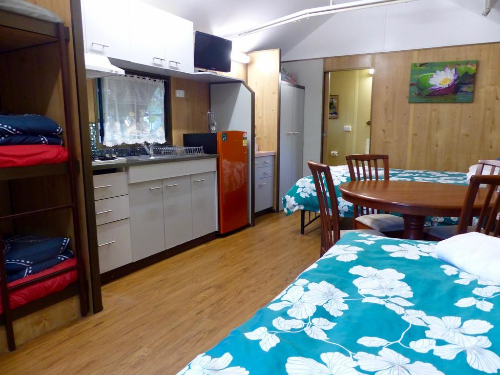Lake Eacham Tourist Park & Cabins Εξωτερικό φωτογραφία