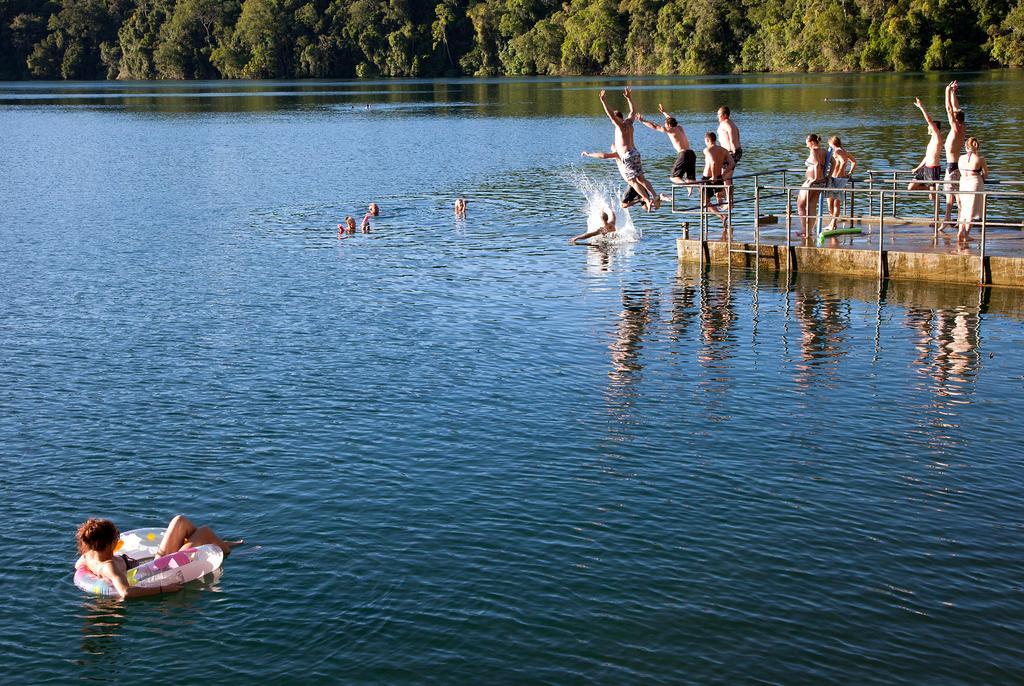 Lake Eacham Tourist Park & Cabins Εξωτερικό φωτογραφία