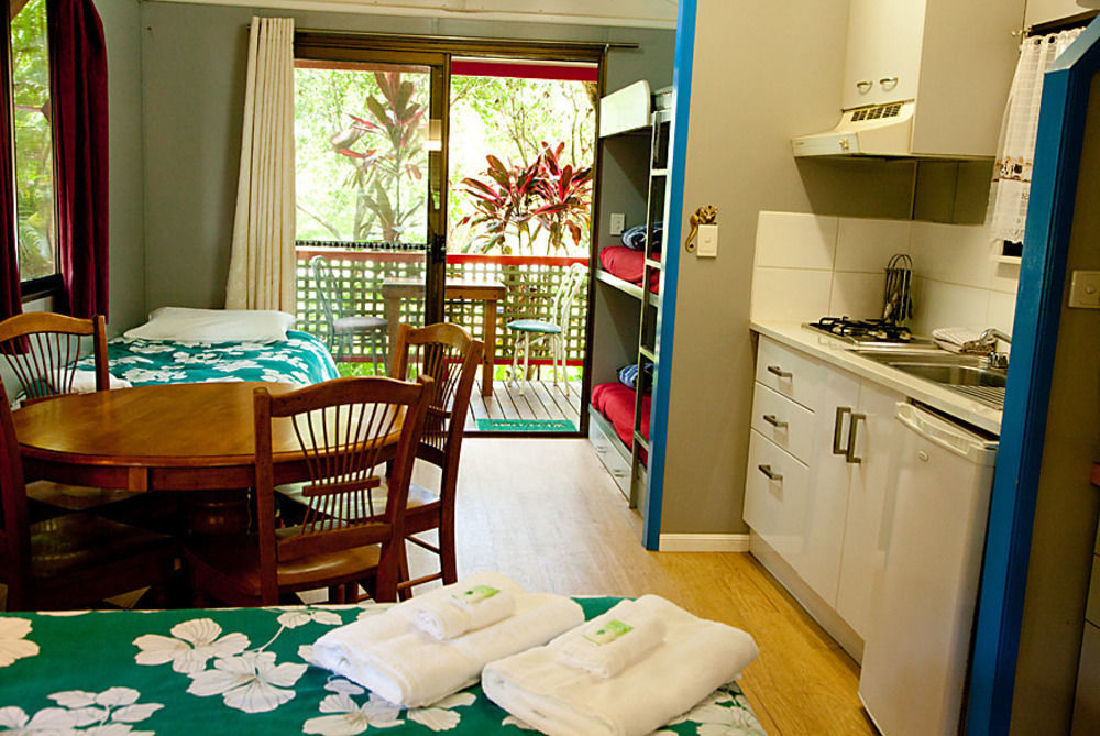 Lake Eacham Tourist Park & Cabins Εξωτερικό φωτογραφία